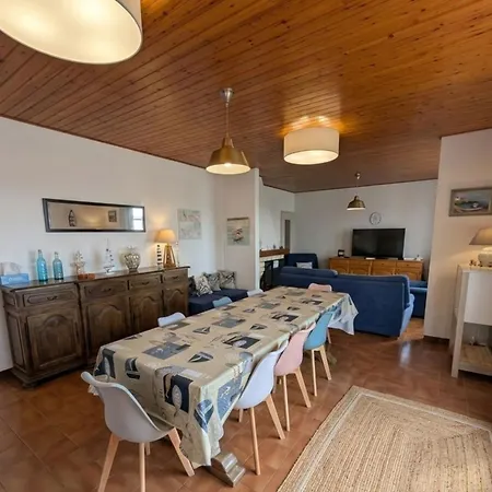 Large 200m House For 14 Guests * 滨海拉特朗什